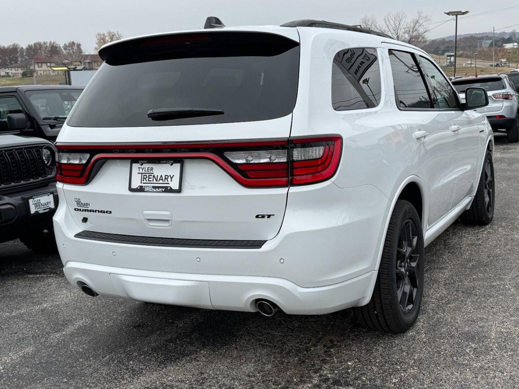 New 2026 Dodge Durango GT image 3