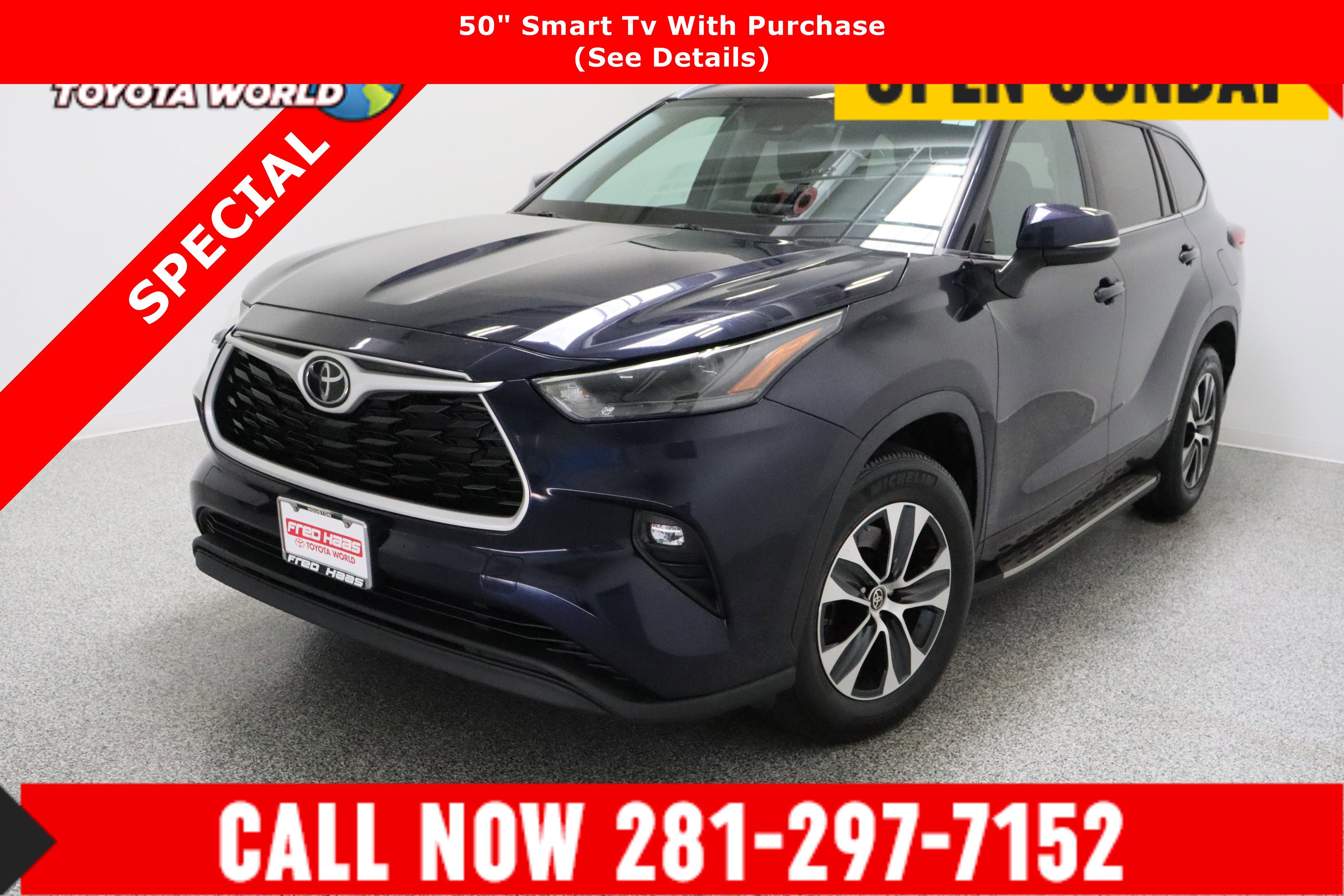 Used 2023 Toyota Highlander XLE image 1