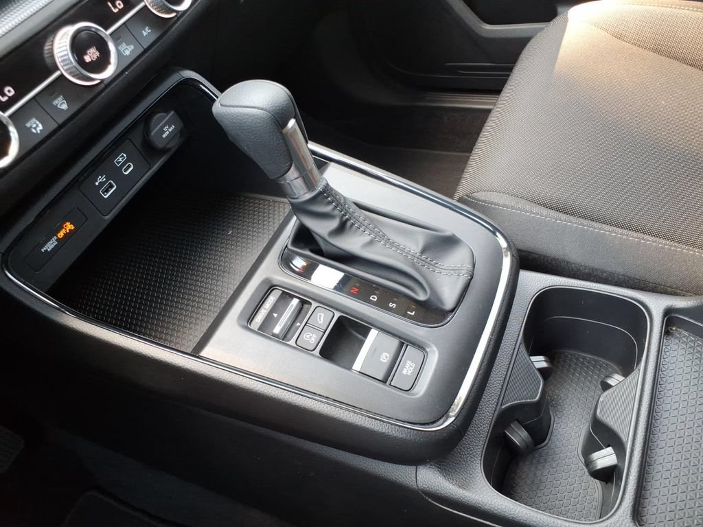 Used 2024 Honda CR-V EX image 16