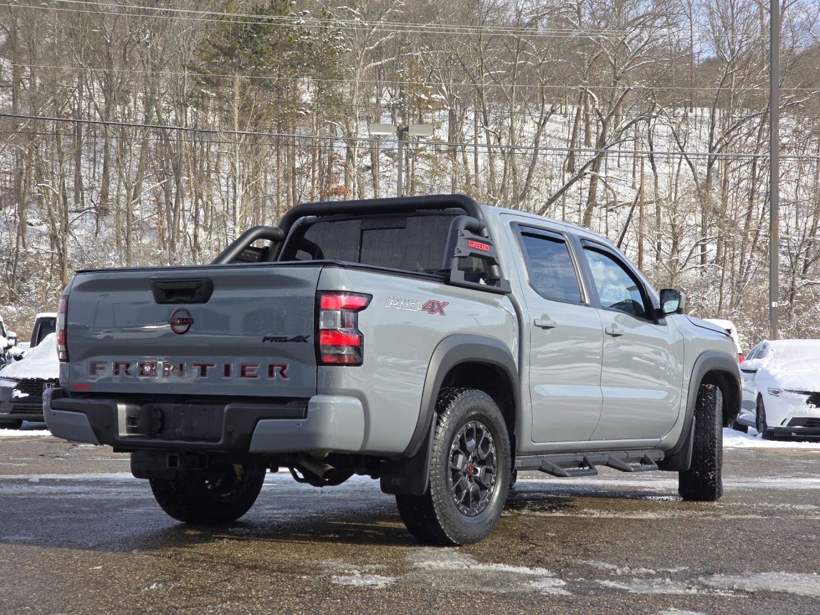 Used 2023 Nissan Frontier PRO-4X w/ Pro-4X Premium Package image 16