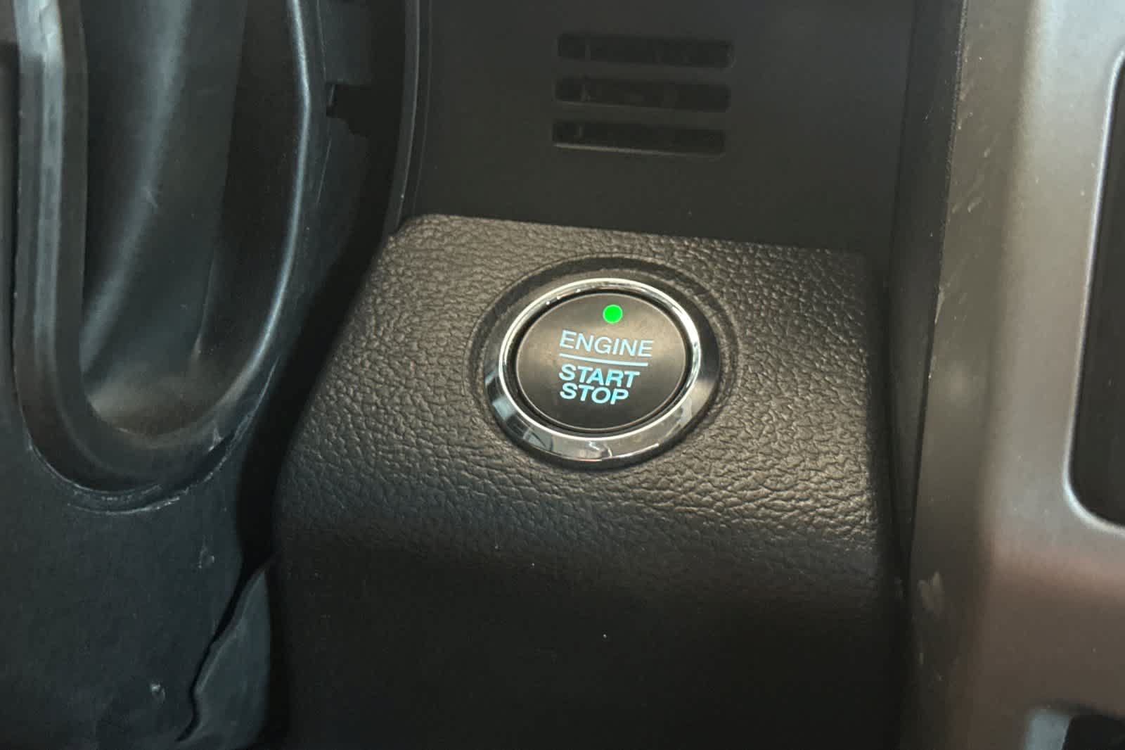 Used 2021 Ford F350 Lariat w/ Lariat Ultimate Package AWD/4WD image 22