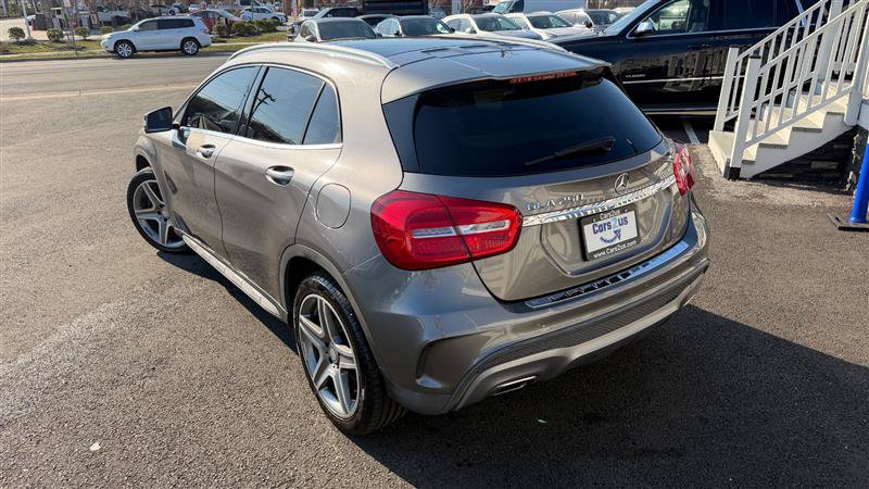 Used 2015 Mercedes-Benz GLA 250 4MATIC image 4