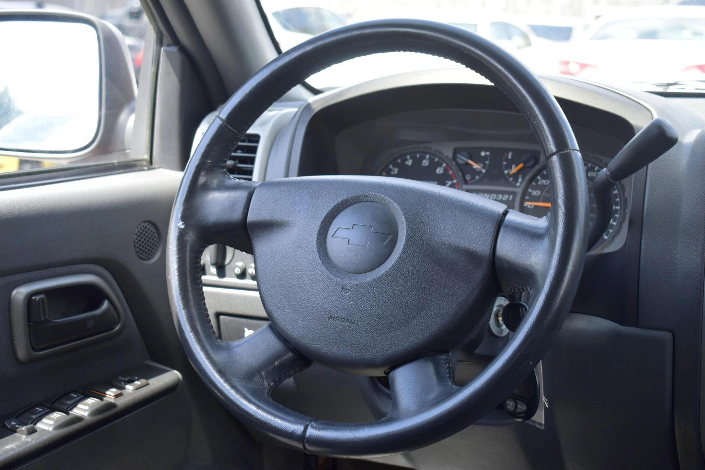 Used 2005 Chevrolet Colorado LS image 14