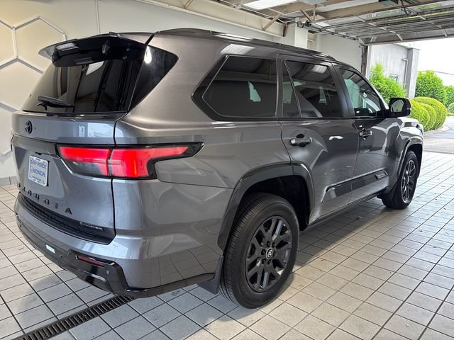 Used 2026 Toyota Sequoia Platinum AWD/4WD image 2