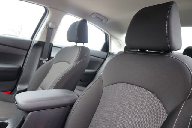 Used 2023 Kia Forte LXS w/ LXS Technology Package image 19