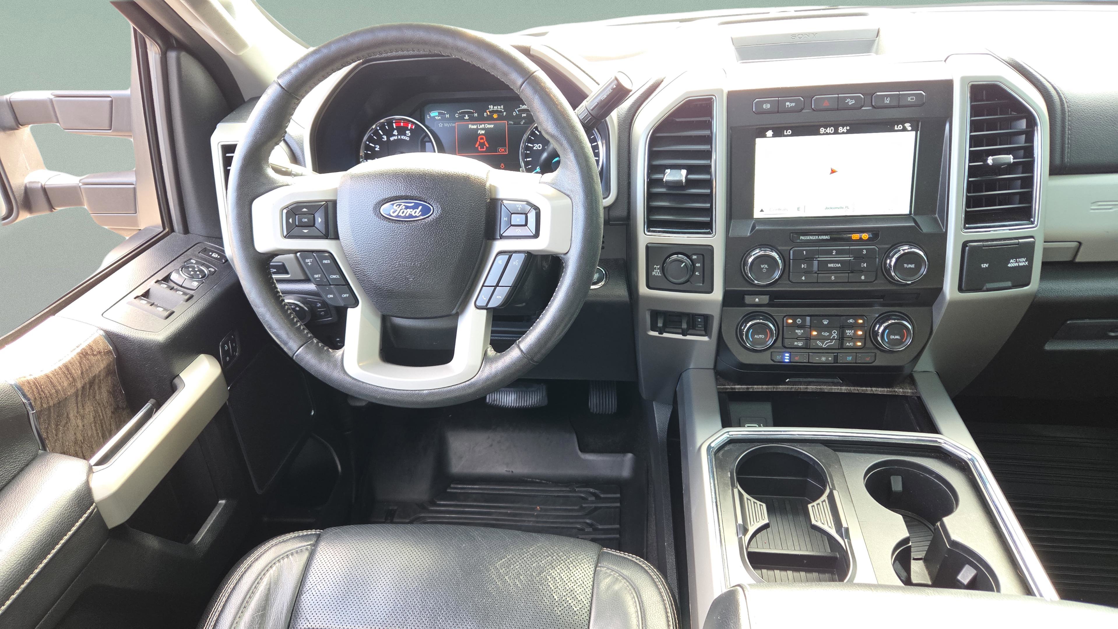 Used 2018 Ford F250 Lariat w/ Lariat Ultimate Package image 11