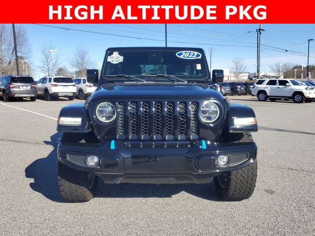 Used 2022 Jeep Wrangler Unlimited Sahara image 2