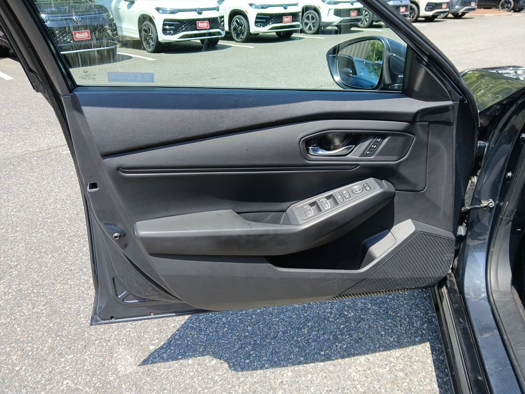 Used 2023 Honda Accord EX-L image 21