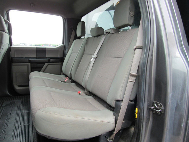 Used 2018 Ford F550 2WD Crew Cab Super Duty image 36