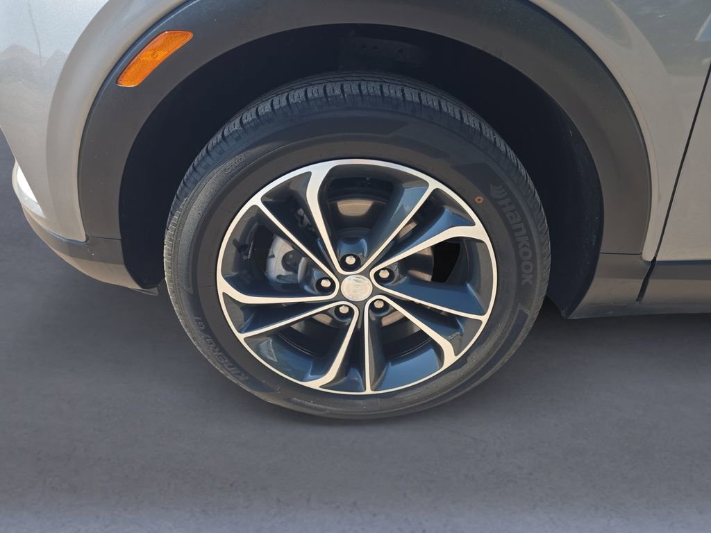 Used 2023 Buick Encore GX Select FWD image 9