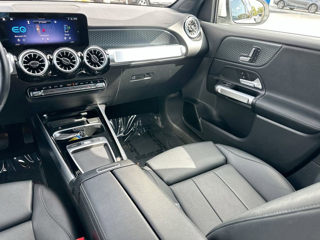 Used 2024 Mercedes-Benz EQB 250+ image 22