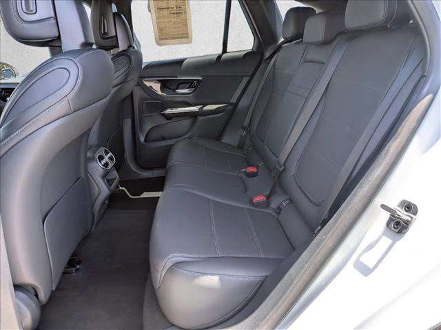 Used 2026 Mercedes-Benz GLC 300 image 18