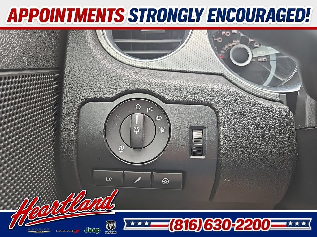 Used 2013 Ford Mustang Shelby GT500 RWD image 53