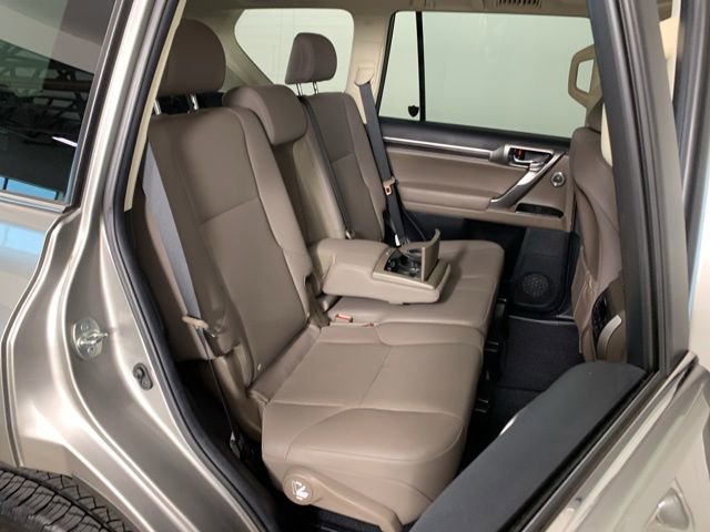Certified 2023 Lexus GX 460 Premium w/ Premium Plus Package AWD/4WD image 33