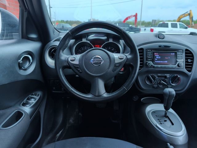 Used 2017 Nissan Juke SL AWD/4WD image 2
