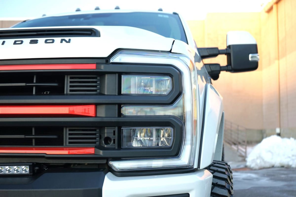 Used 2023 Ford F250 Lariat image 14