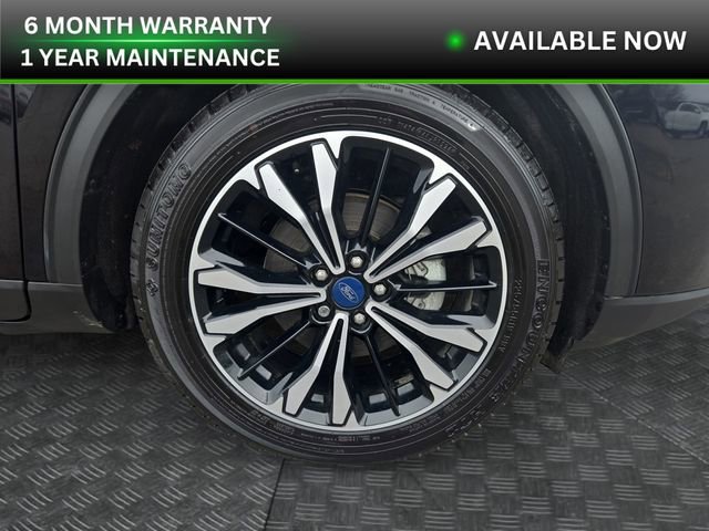 Used 2021 Ford Escape SE w/ SE Sport Appearance Package image 38