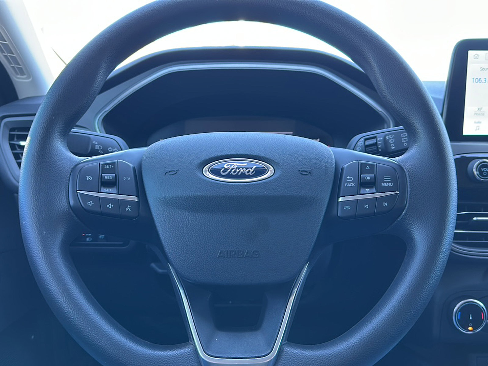 Used 2025 Ford Escape Active image 27