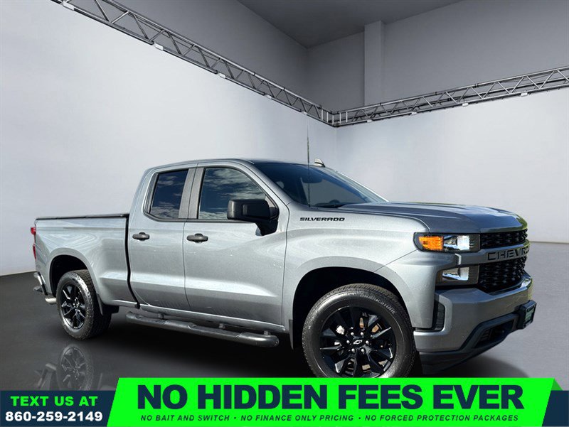 Used 2019 Chevrolet Silverado 1500 Custom w/ Custom Value Package AWD/4WD image 1