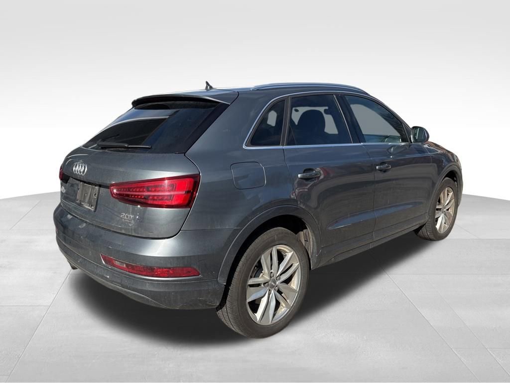 Used 2016 Audi Q3 2.0T Premium Plus w/ Technology Package image 3