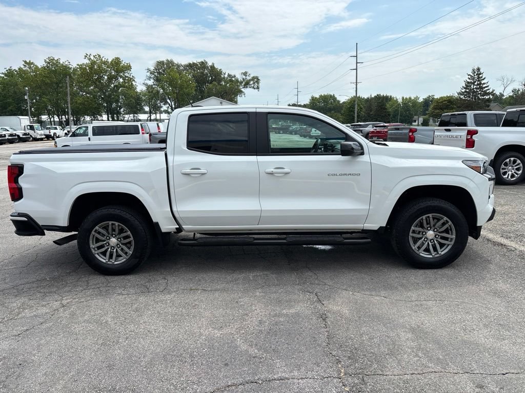 Used 2024 Chevrolet Colorado LT w/ LT Convenience Package II RWD image 4