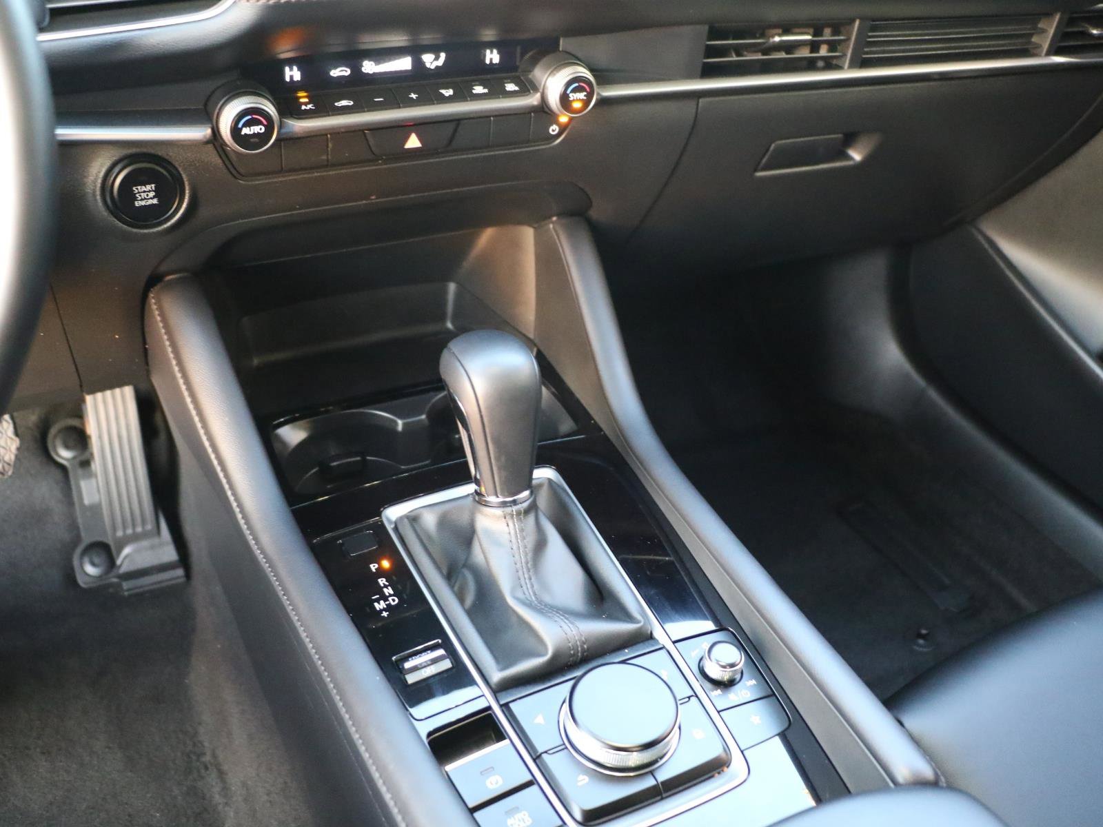 Certified 2025 MAZDA MAZDA3 s Sport FWD image 14