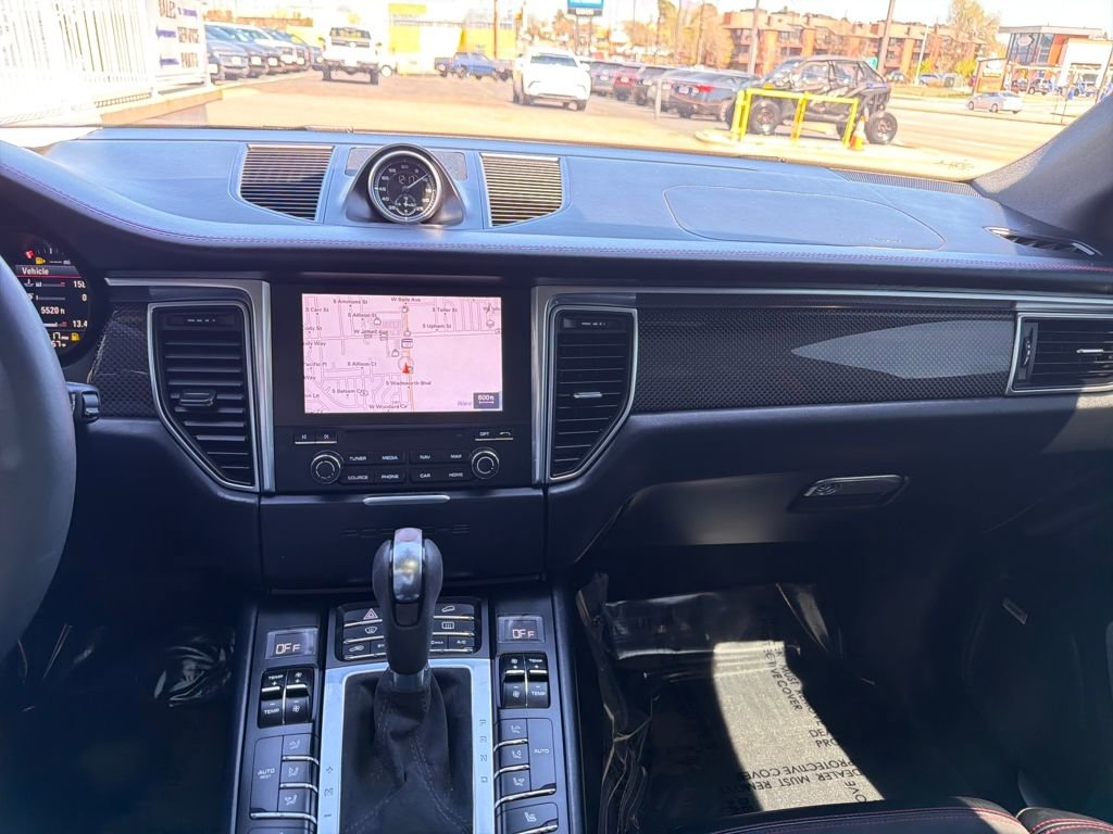 Used 2018 Porsche Macan GTS image 17