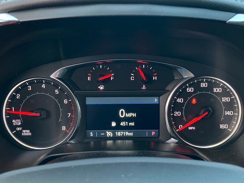 Used 2025 Chevrolet Blazer LT FWD image 15