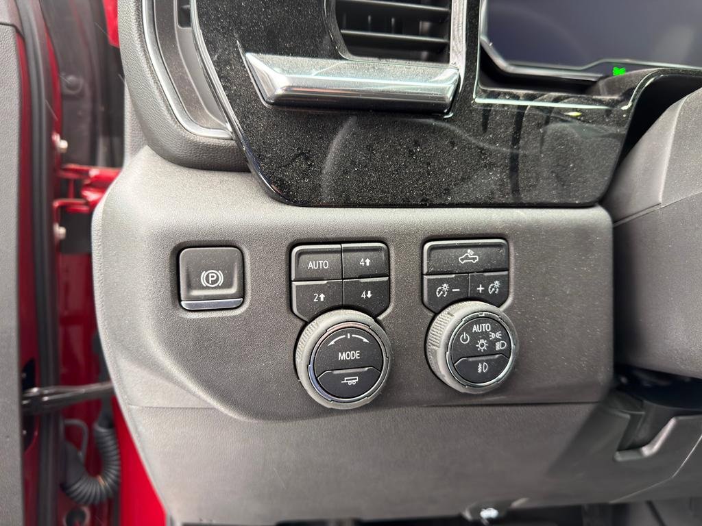 Used 2025 Chevrolet Silverado 1500 RST w/ Dark Appearance Package image 40