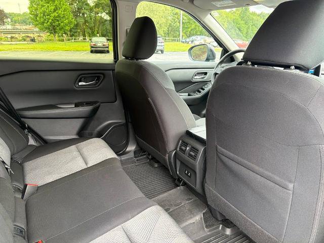 Certified 2025 Nissan Rogue SV AWD/4WD image 12