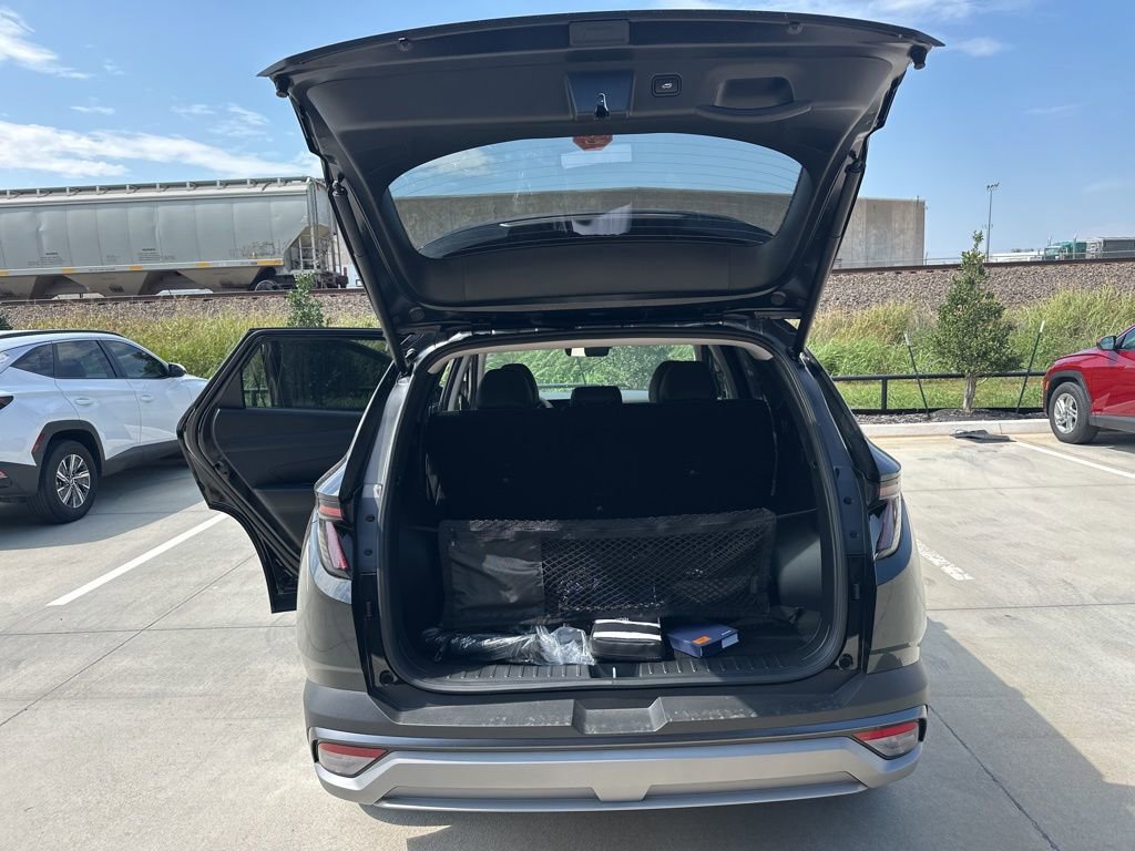 New 2026 Hyundai Tucson SEL image 17