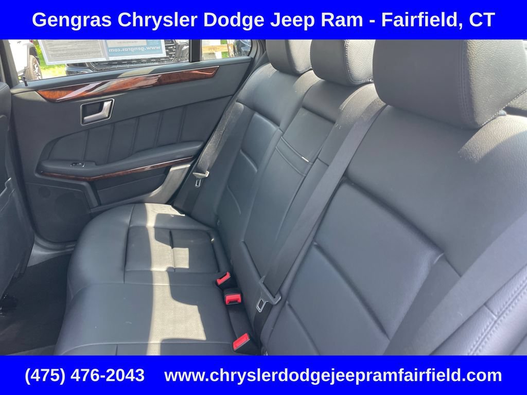Used 2013 Mercedes-Benz E 350 4MATIC Sedan image 37