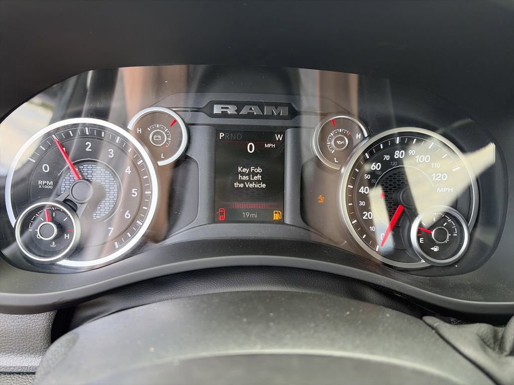 New 2026 RAM 2500 Warlock AWD/4WD image 32
