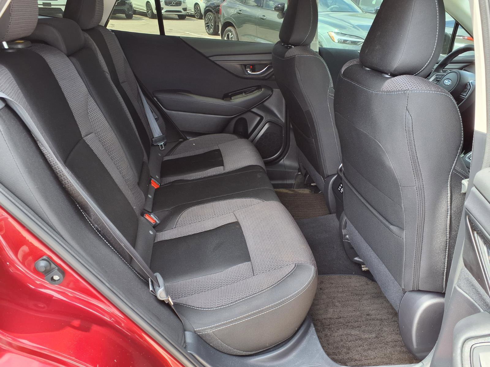 Used 2024 Subaru Outback Premium AWD/4WD image 14
