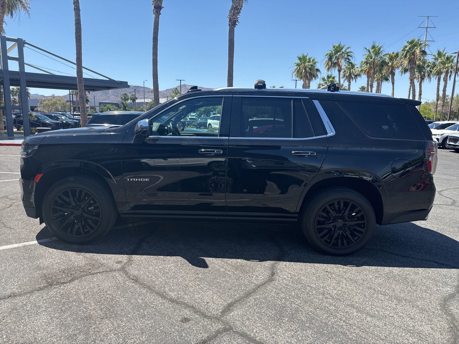 Used 2023 Chevrolet Tahoe Premier RWD image 8