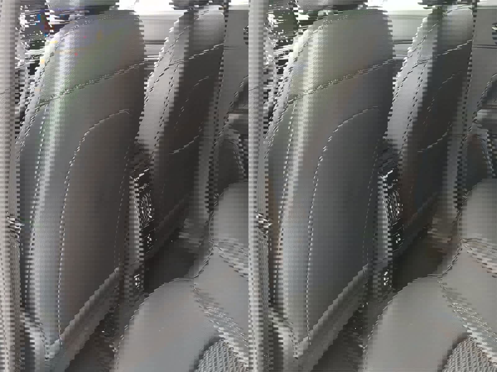 Used 2026 Jeep Compass Latitude w/ Quick Order Package 29K image 25