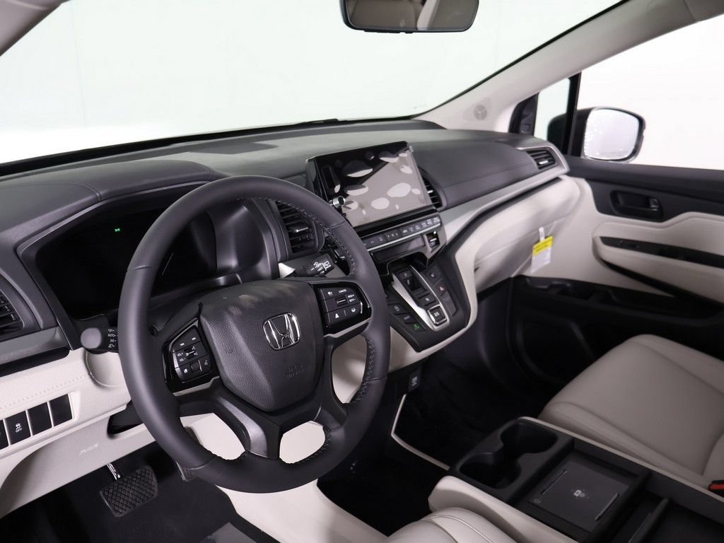 New 2026 Honda Odyssey EX-L image 17