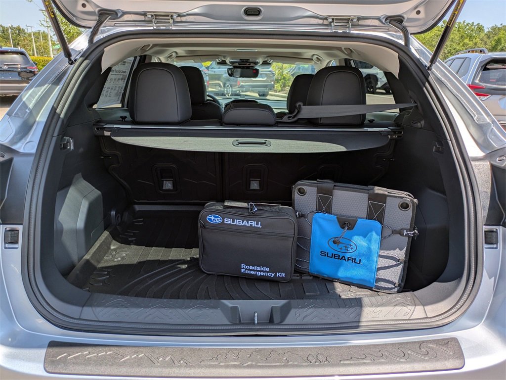 New 2025 Subaru Crosstrek 2.5i Limited w/ Popular Package #3A image 13