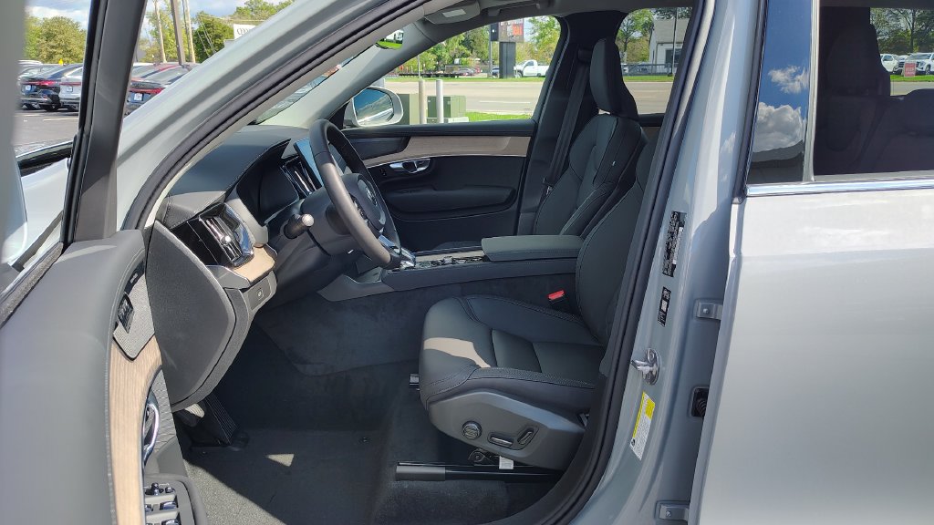 New 2026 Volvo XC90 B6 Plus AWD/4WD image 7