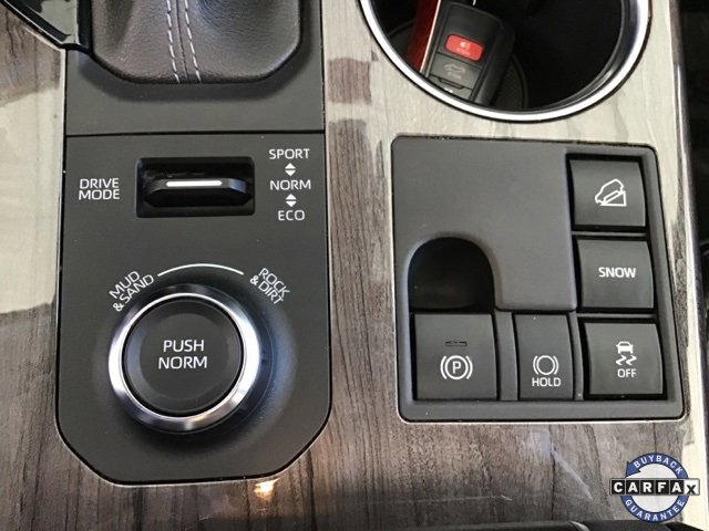 Used 2023 Toyota Highlander Limited image 32