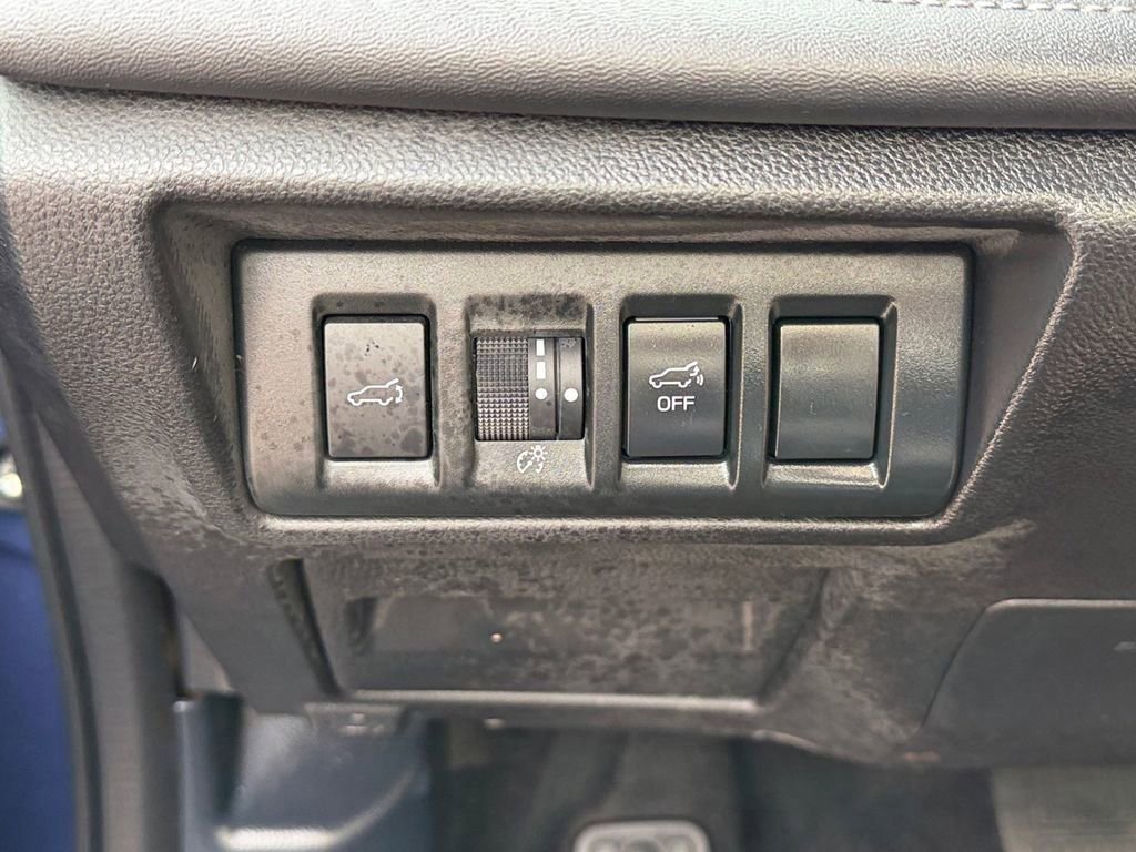 Used 2021 Subaru Outback Limited w/ Popular Package #2 image 20