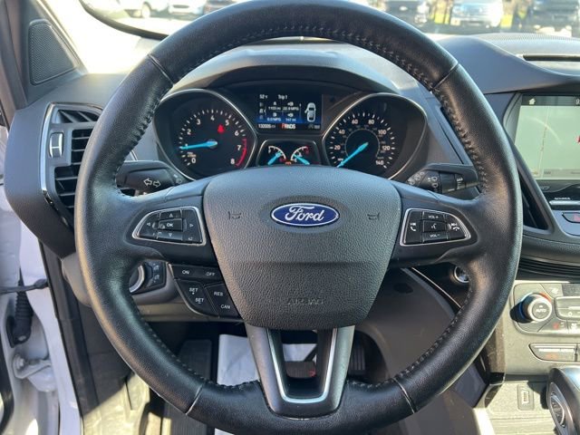 Used 2018 Ford Escape Titanium AWD/4WD image 14