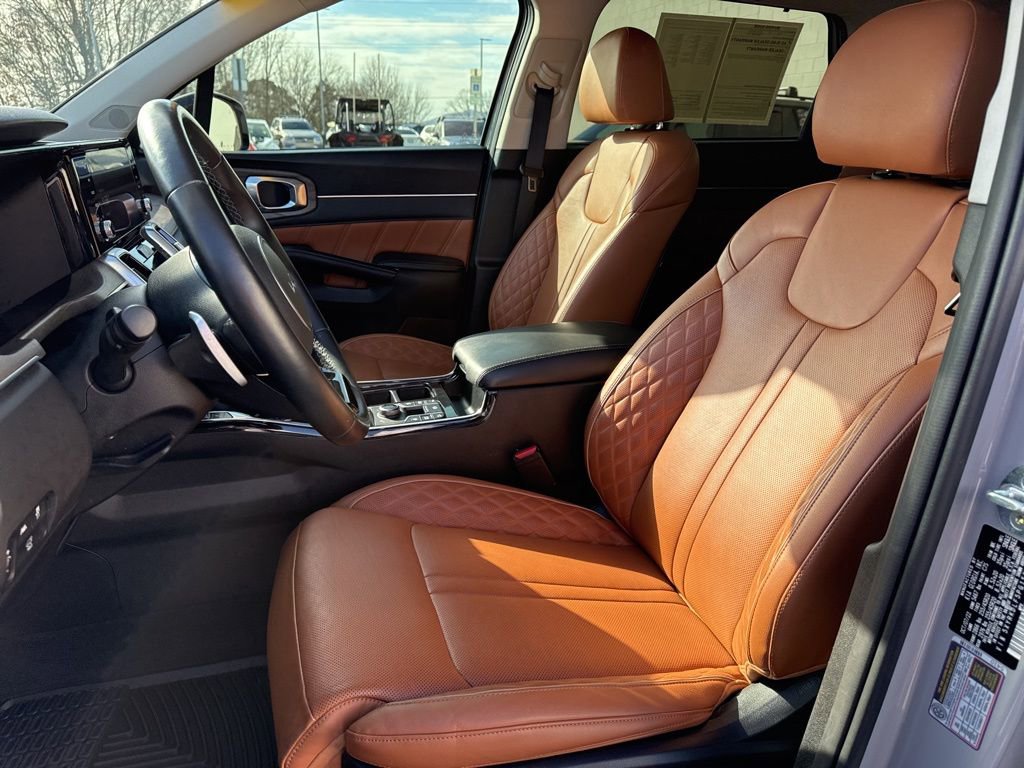 Used 2023 Kia Sorento SX Prestige image 32