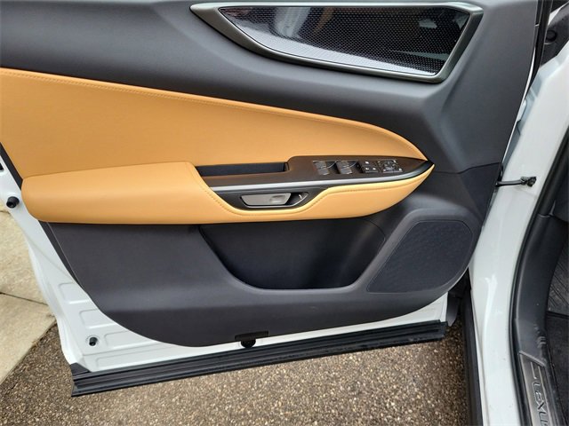 New 2026 Lexus NX 350 FWD image 19