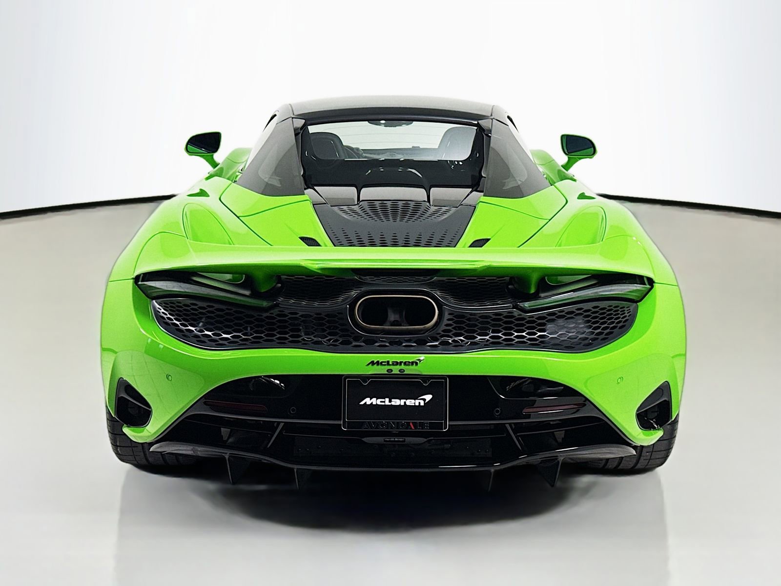 Used 2024 McLaren 750S Spider RWD image 6