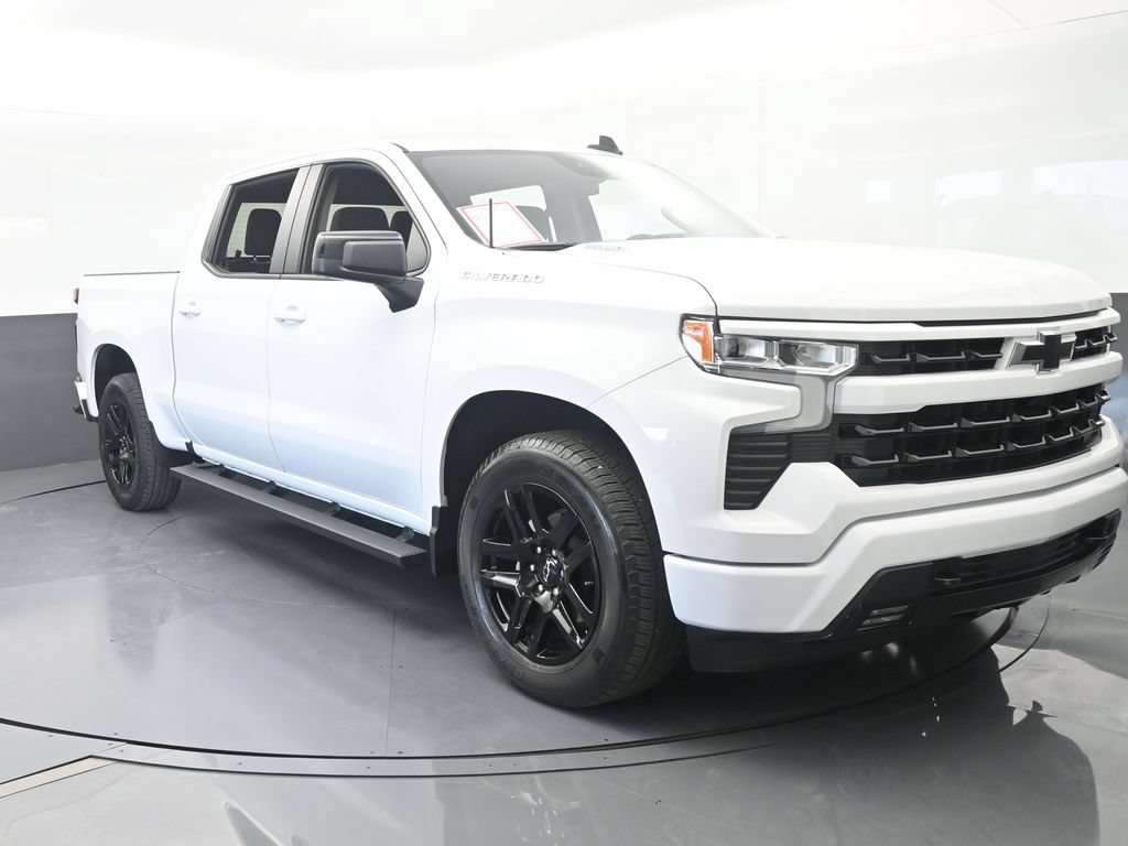 Used 2025 Chevrolet Silverado 1500 RST RWD image 9