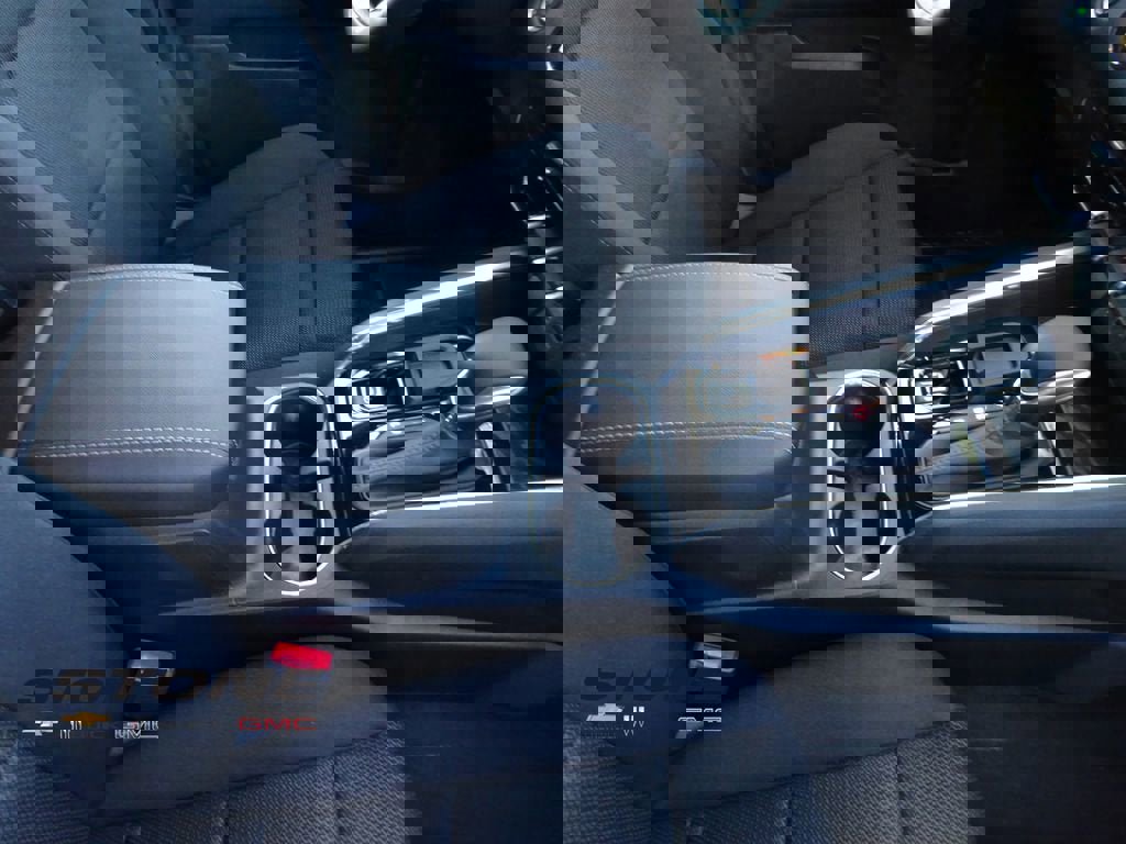 New 2026 GMC Canyon Elevation w/ Convenience Package image 19