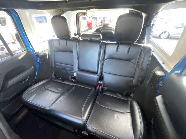 Used 2022 Jeep Wrangler Unlimited Rubicon 4xe w/ Cold Weather Group image 32