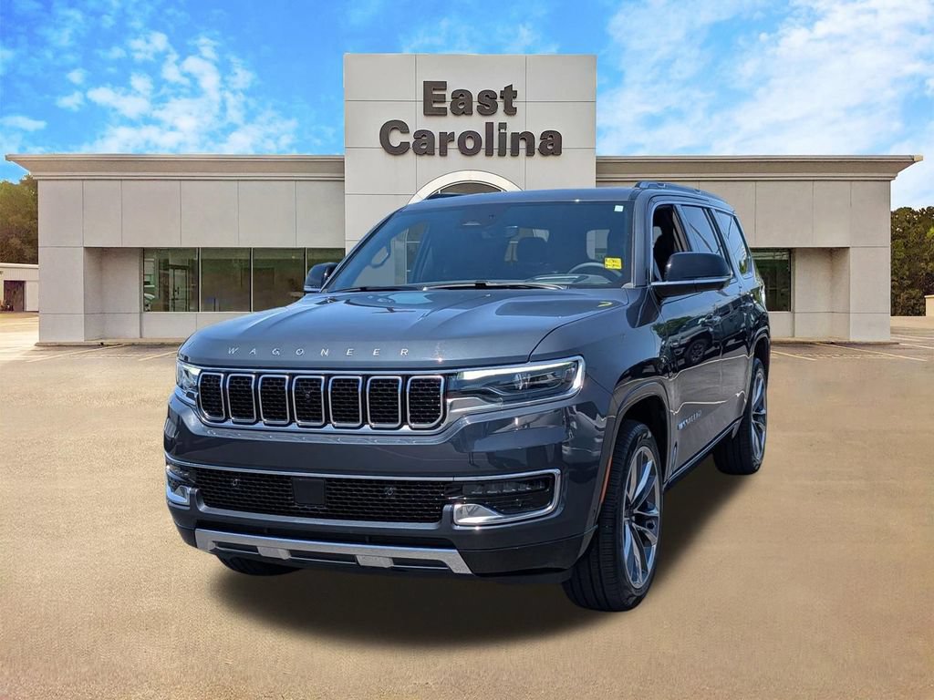 Used 2025 Jeep Wagoneer Series III w/ Premium Group I AWD/4WD image 7