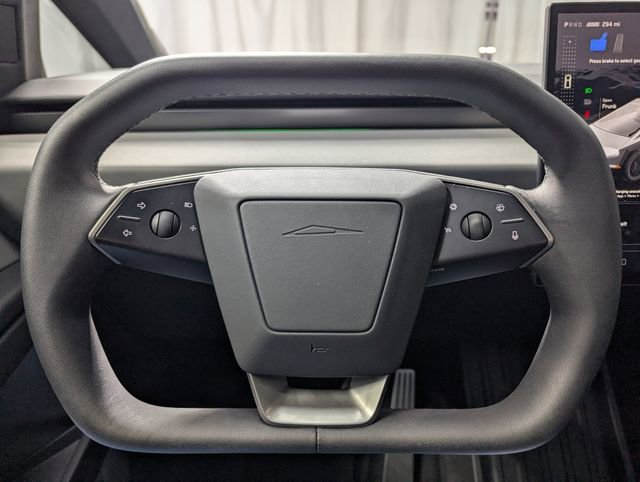 Used 2024 Tesla Cybertruck AWD Crew Cab image 21